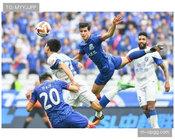 上海申花客场2-0完胜青岛西海岸,马莱莱梅开二度锁定胜局 上海申花客场2-0完胜青岛西海岸,马莱莱梅开二度锁定胜局